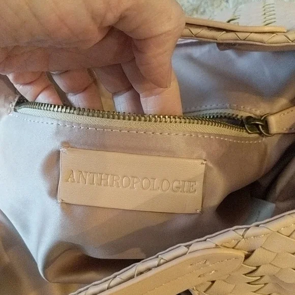 Anthropologie Cara large woven crossbody bag pink - Picture 5 of 8